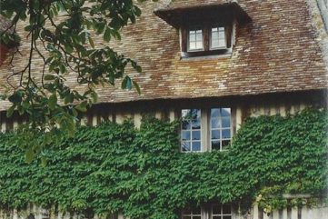 {two lovely things : unmistakably french}