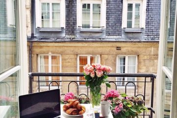 Design Inspiration: 28 Images of Romantic Juliet Balconies Vol. 2