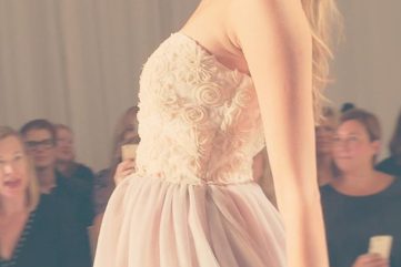 Runway: LC Lauren Conrad Spring 2016 RTW