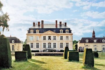 Décor Inspiration: Places: Château du Fresne, France