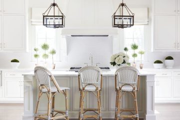 Décor Inspiration | A Fresh, Elegant Home designed by Sarah Bartholomew