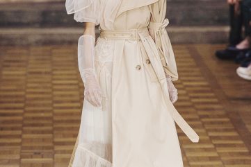 Runway | Simone Rocha Spring 2017 Ready-to-Wear, London