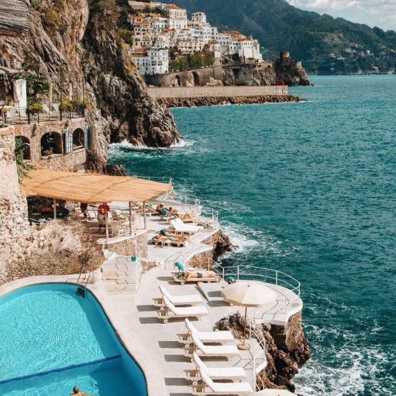Travel Inspiration | Around the World by Instagram in 20 Breathtaking Images — Vol. 01, No. 06Travel Inspiration | Around the World by Instagram in 20 Breathtaking Images — Vol. 01, No. 06