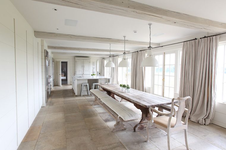 Décor Inspiration | A breath-taking barn conversion in The Cotswolds, England