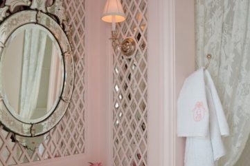 Décor Inspiration: Pretty Powder Rooms