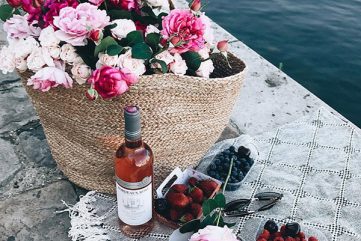 Style Inspiration | The Edit: Golden Things for Golden Girls