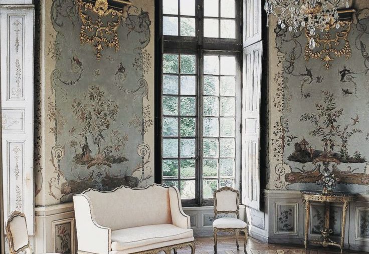 Art & Antiques | Timeless Paris: Sotheby’s France & Les Puces
