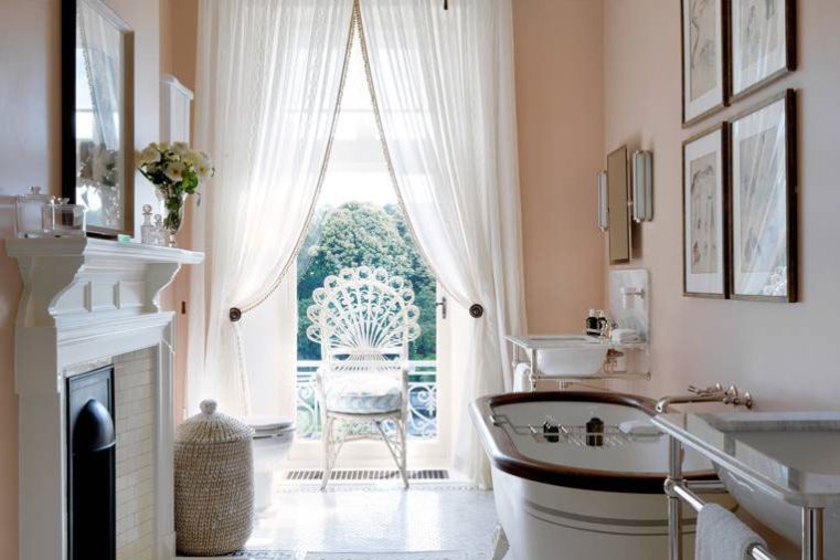 Weekday Wanderlust | Beaverbrook Hotel, Surrey: Essentially British & Romantic
