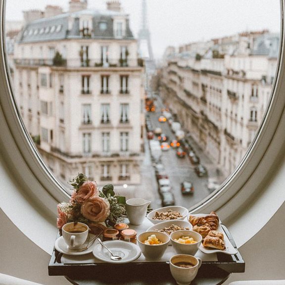 The Edit: The It Bags Currently on our Paris Editor’s List