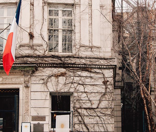 Weekday Wanderlust: Our NYC Editor’s 5 Favourite Bookshops in Manhattan