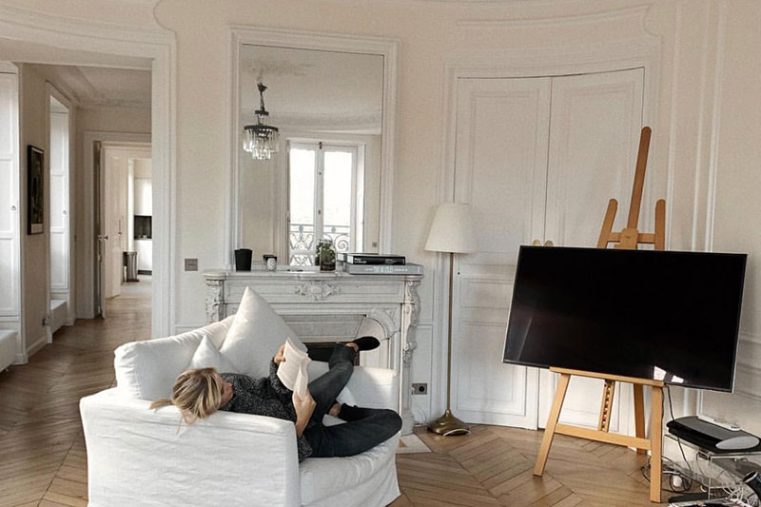 Décor Inspiration: Hiding Your Television in Plain Site