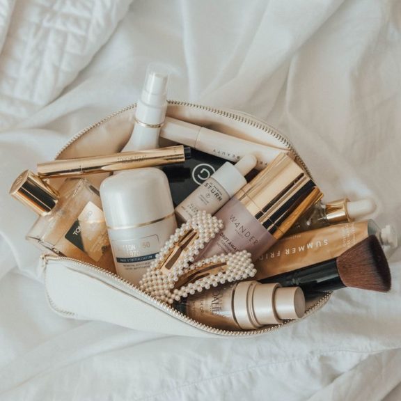 Shopping: Our Paris Editor’s 2 Current Favourite Luxury Skincare Brands