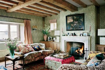 Décor Inspiration: Plum Syke's English Countryside Cottage