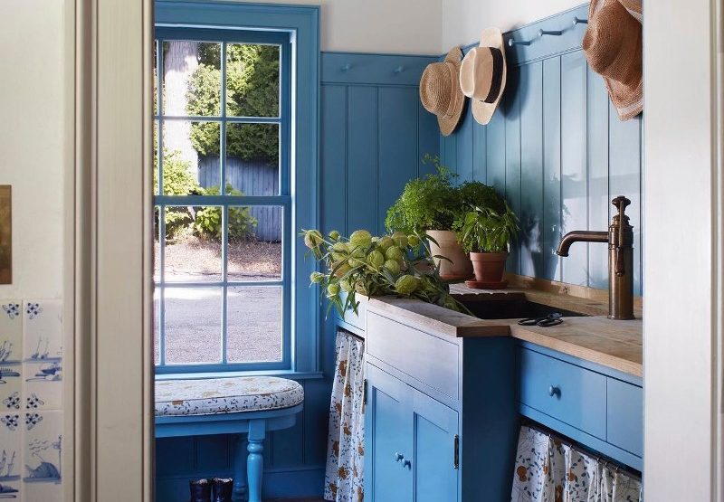 Storage Inspiration: Curtains Instead of Cupboards