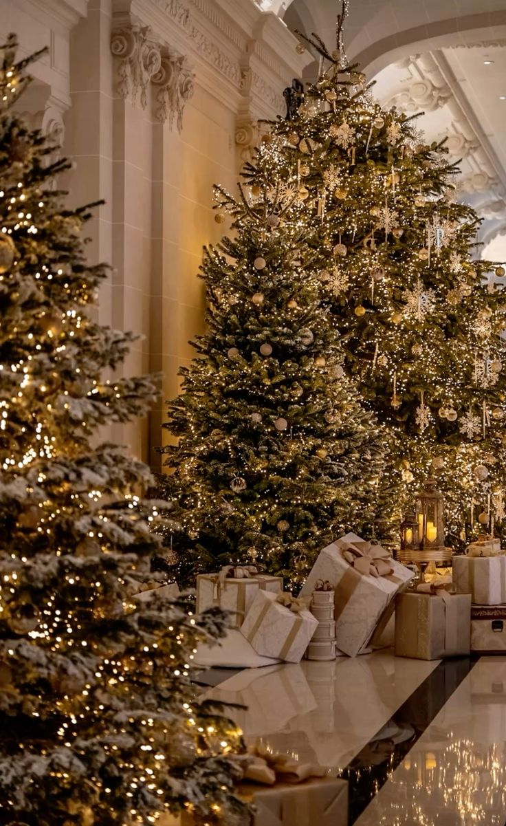 Style File 01 - November Shopping List :002 - A Modern Holiday Beauty Edit thisisglamorous.com