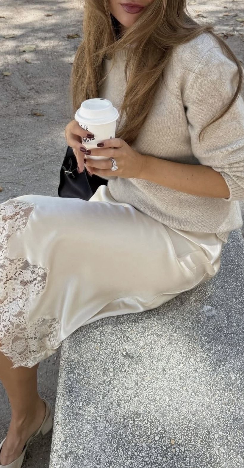 There is a certain romance to the Month of March  despite its many gloomy days, when the sun does come out, like today, it's glorious and warm and golden and carries with it a different kind of optimism than the other winter months.